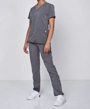 Load image into Gallery viewer, Womens Two Pocket Scrub Top