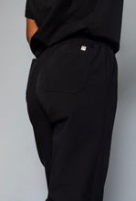 Load image into Gallery viewer, Womens Slim Fit Scrub Pant