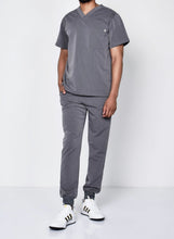 Load image into Gallery viewer, Mens One Pocket Scrub Top
