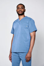 Load image into Gallery viewer, Mens One Pocket Scrub Top
